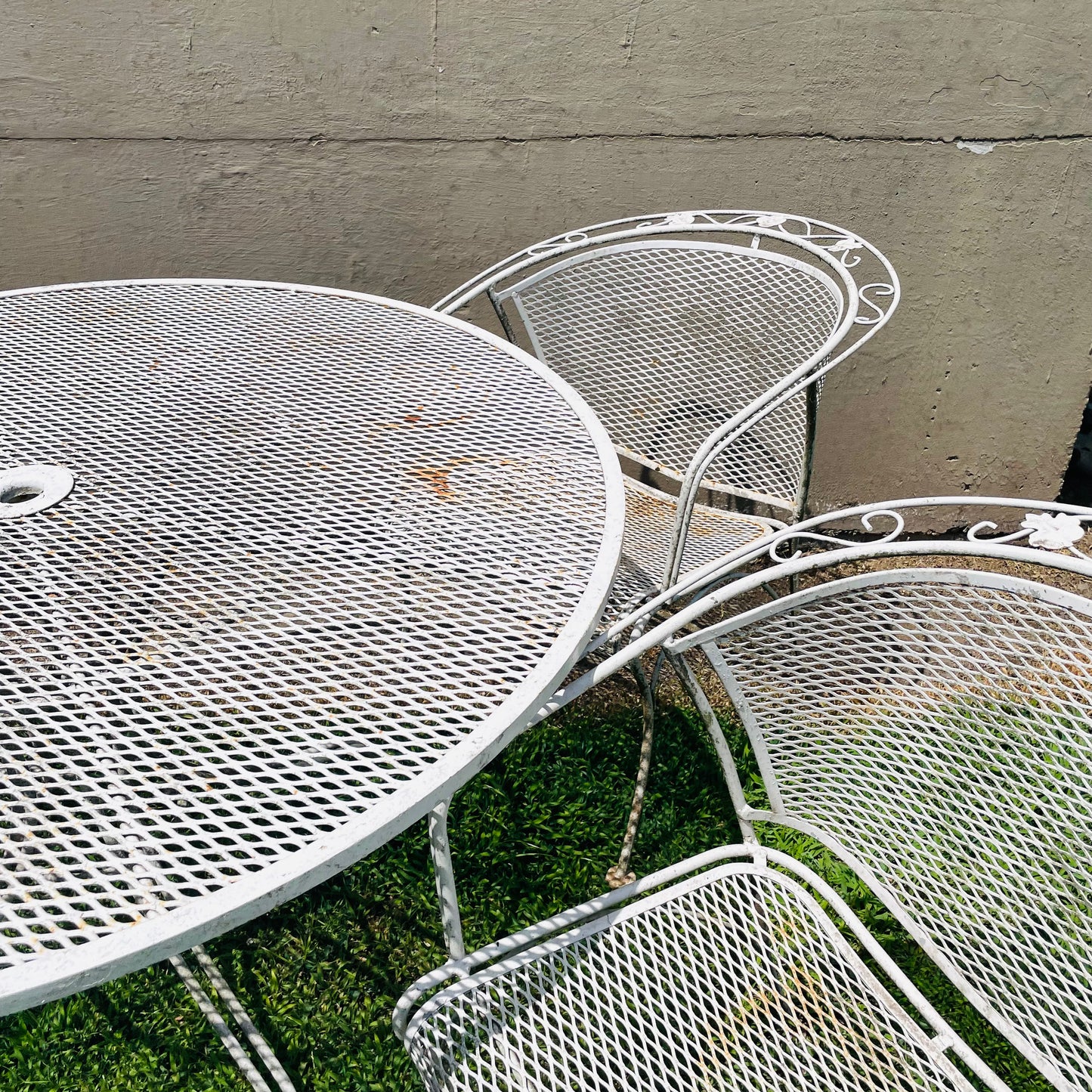 Meadowcraft White Wrought Iron Patio Set- Vintage