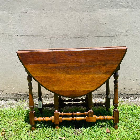 The Jolie Mahogany Turned Gateleg Table- Vintage