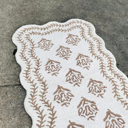 Lisette Ivory & Natural 2'6"x7'6" Runner