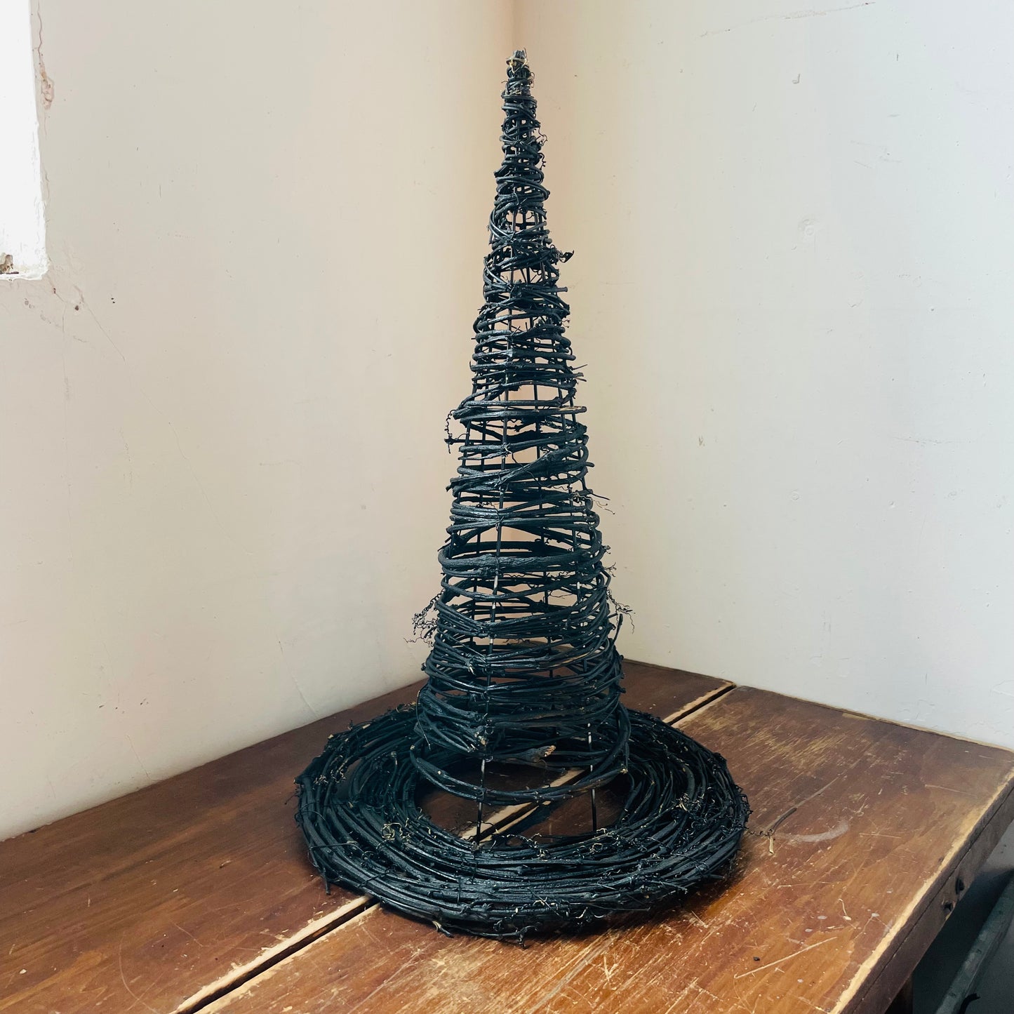 Black Wrapped Grape Vine & Wire Witch's Hat