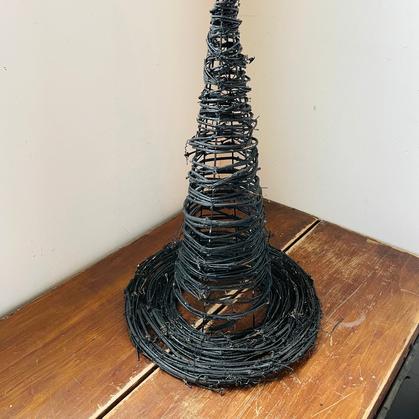 Black Wrapped Grape Vine & Wire Witch's Hat