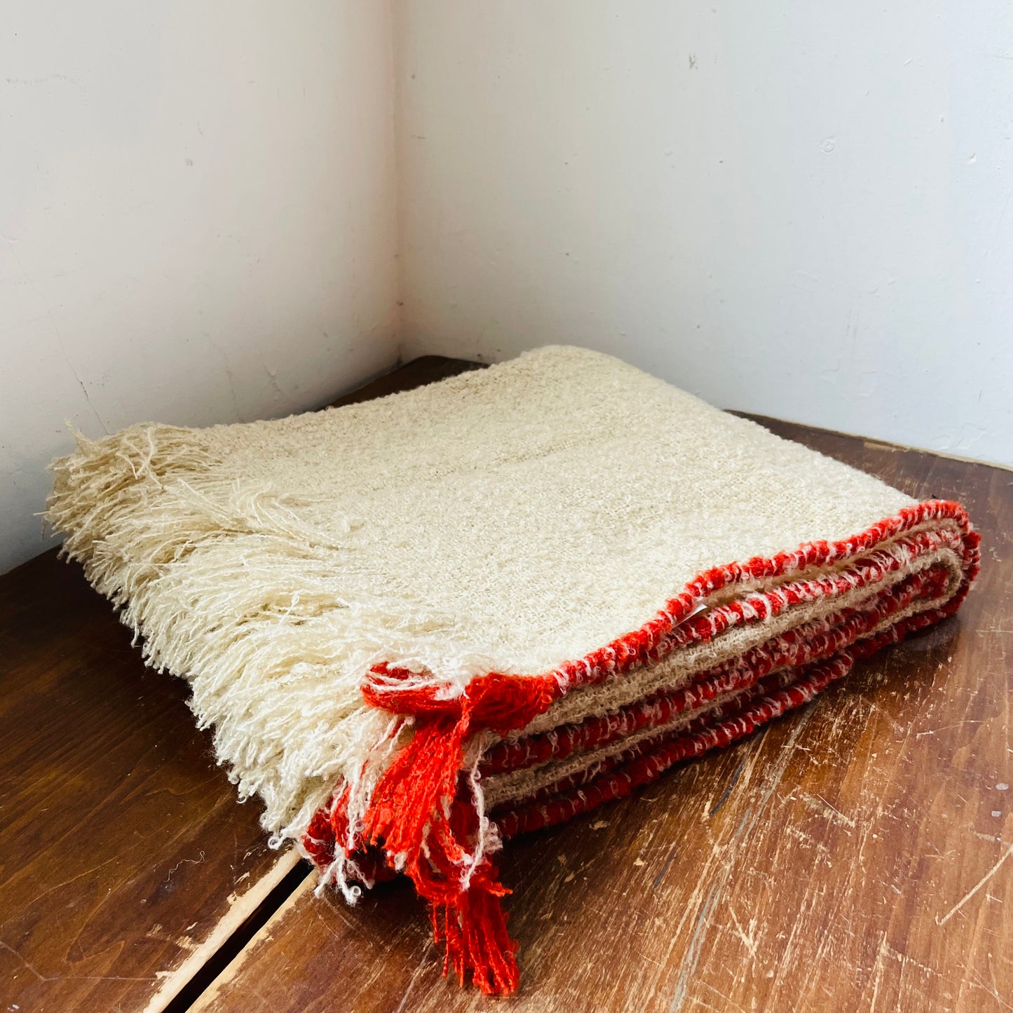 Contrasting Stitched Edge & Fringe Bouclé Throw