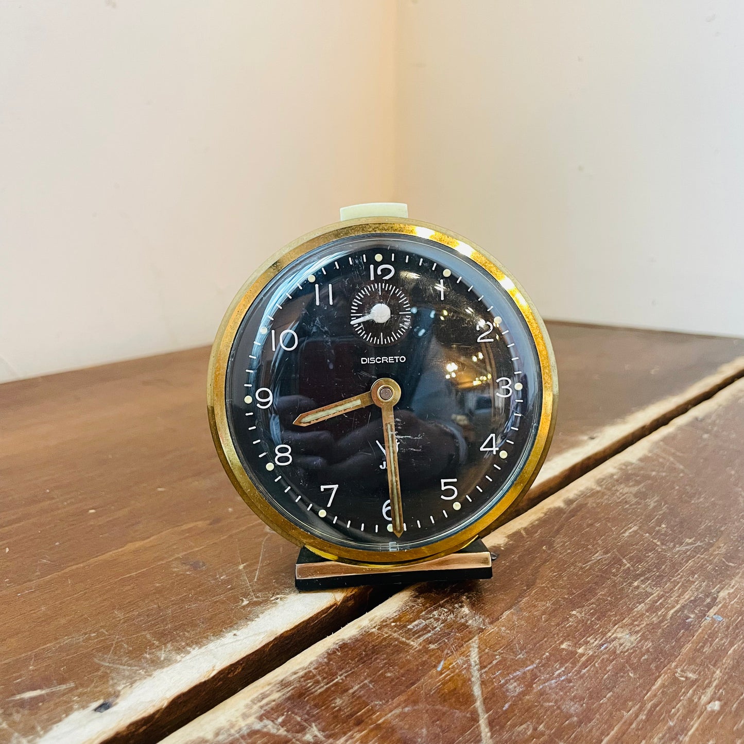 Jaz Discreto Analog Alarm Clock- Vintage