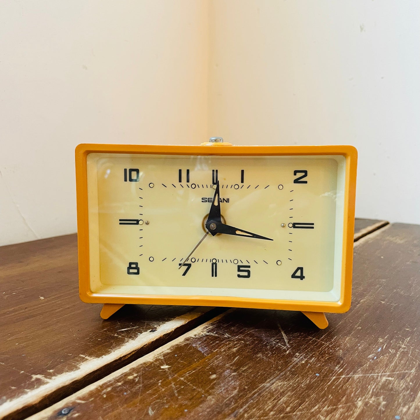 Sevani Alarm Clock- Vintage