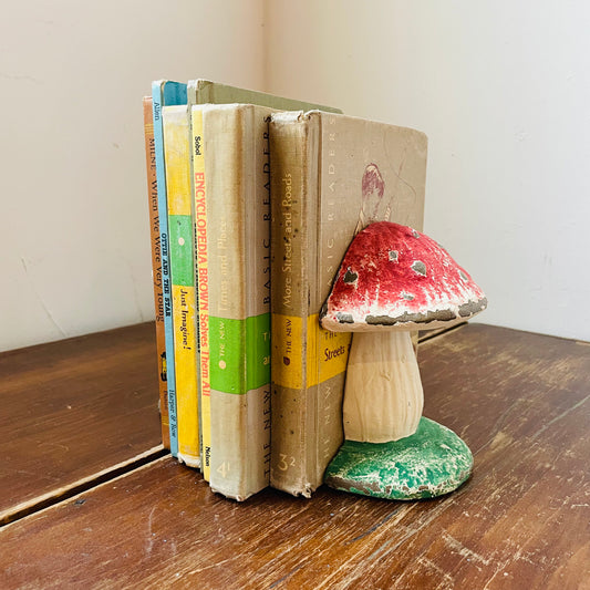 Mushroom Bookends