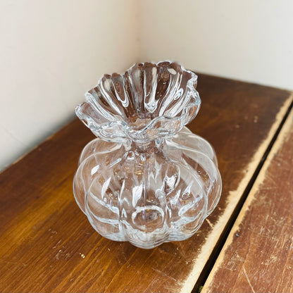 Small Fluttery Vase