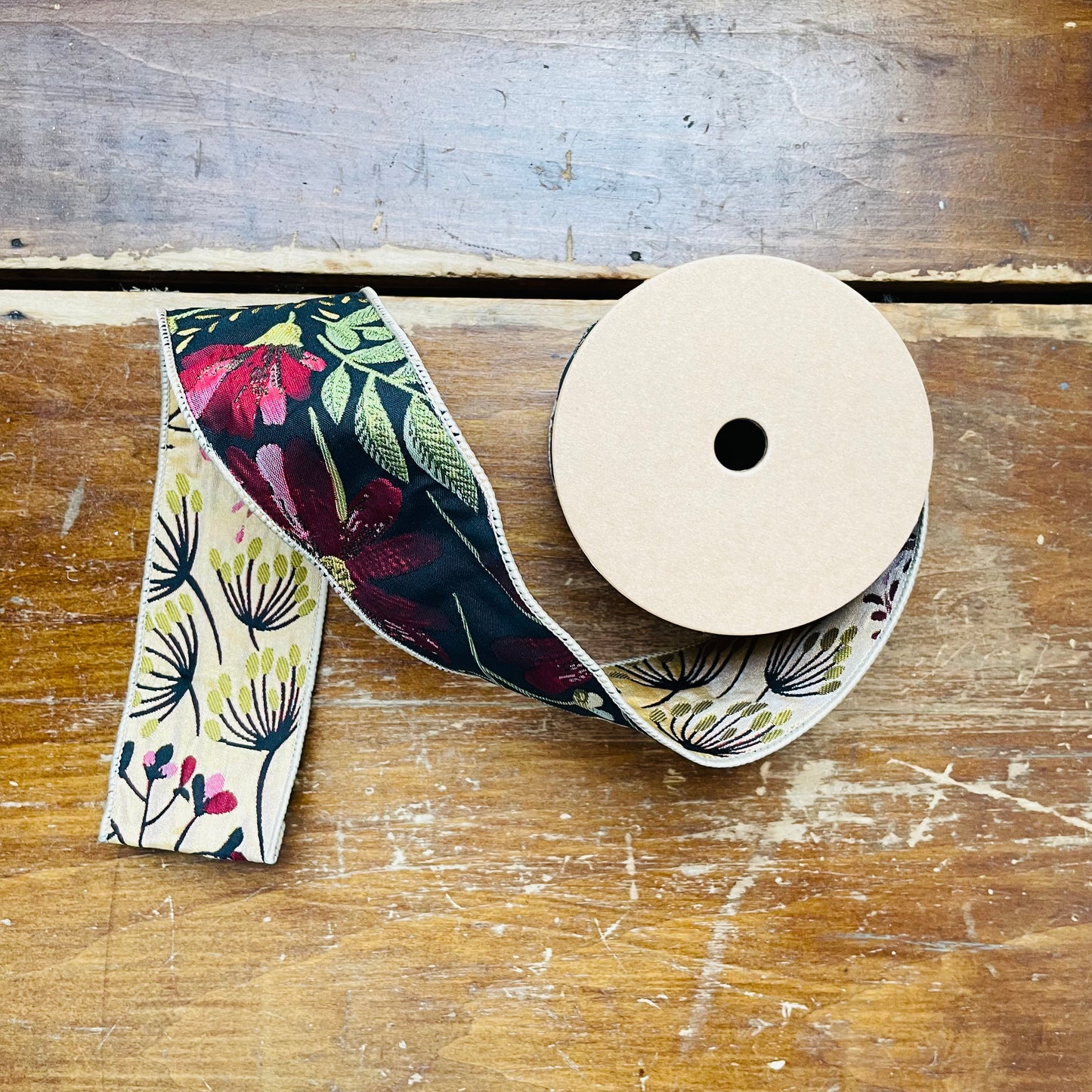 2 1/2" Reversible Floral Tapestry Wired Ribbon | Forrest Pale Gold & Black