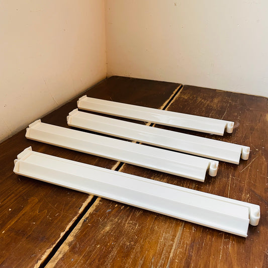 White Mahjong Tile Rack & Pusher Set
