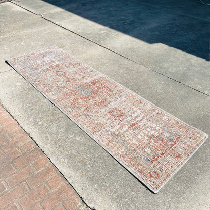 Alexandria 2'5" x 8' Runner Rug