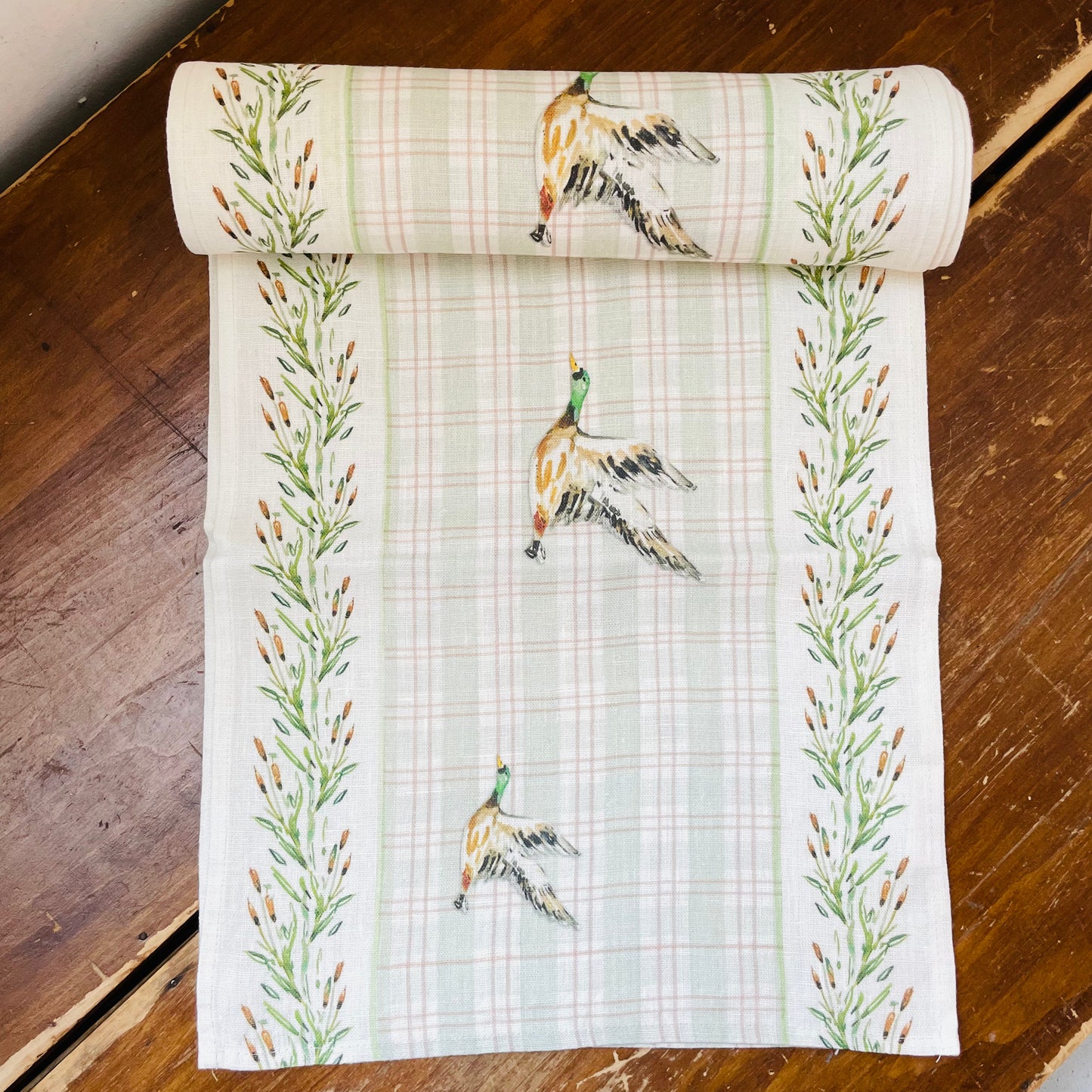 Ducks 13"x66" Table Runner