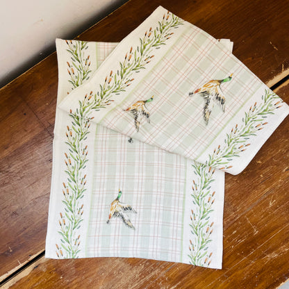 Ducks 13"x66" Table Runner