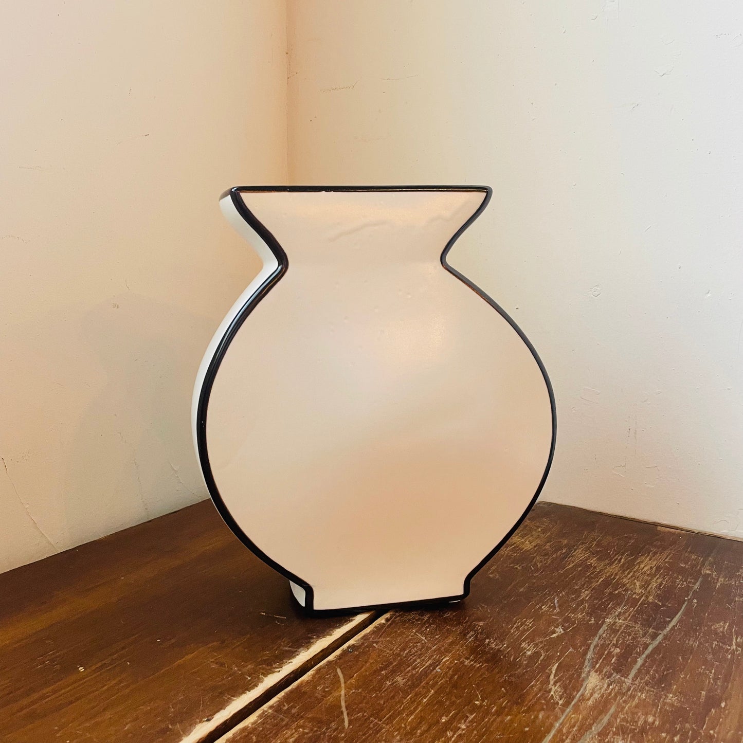 Corlin Vase