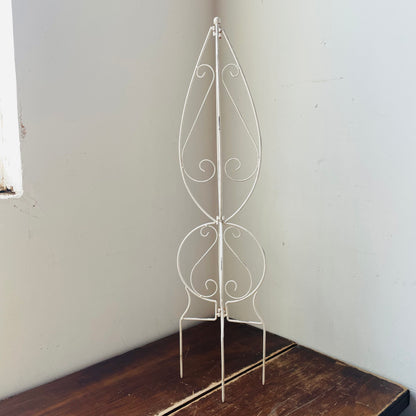 Garden Trellis - Vintage