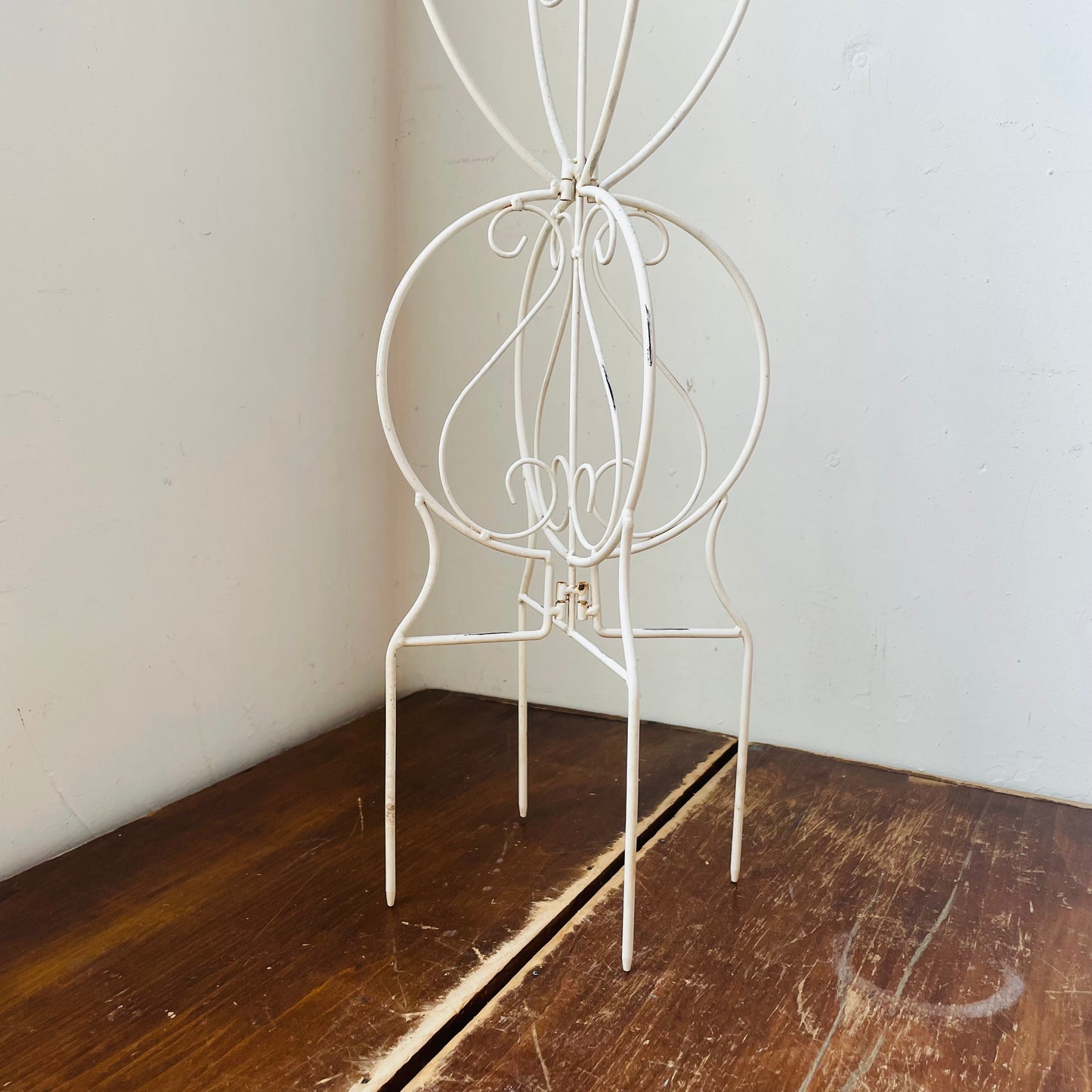 Garden Trellis - Vintage
