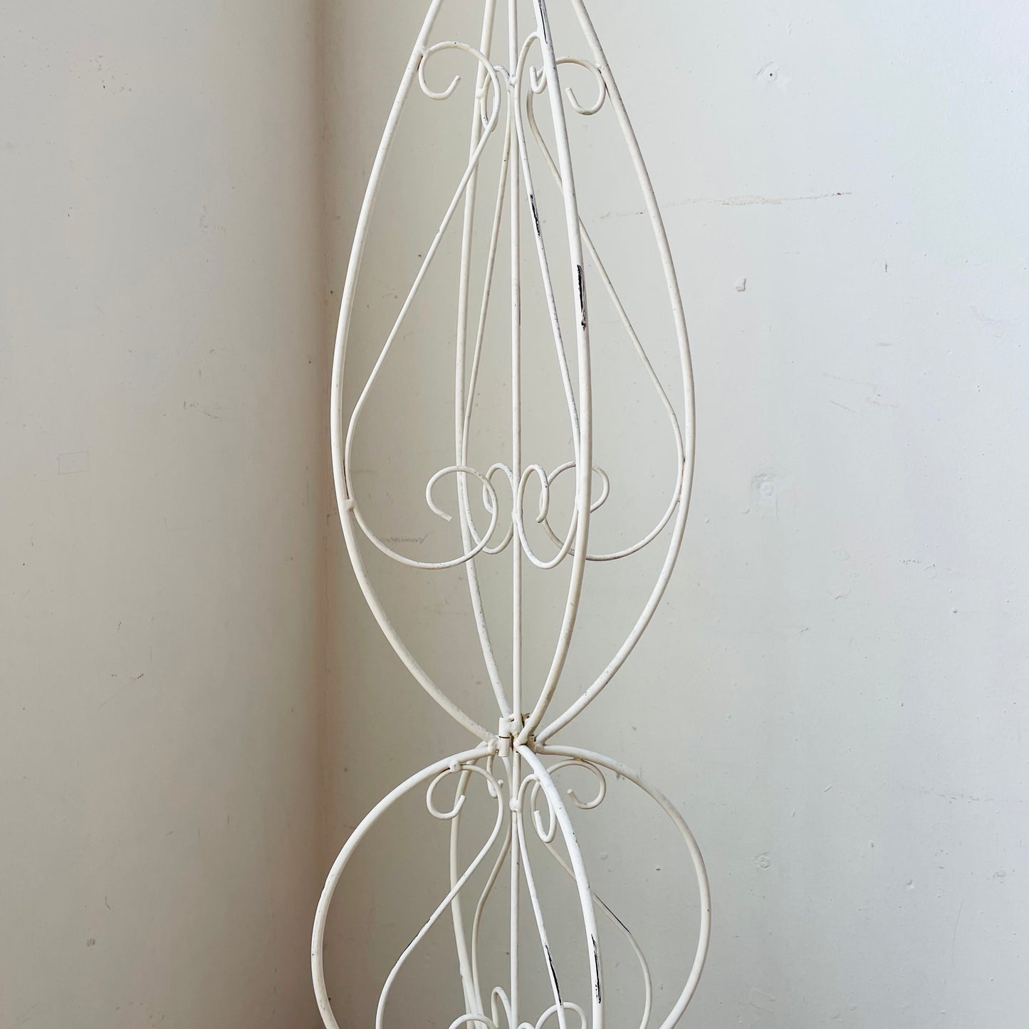Garden Trellis - Vintage