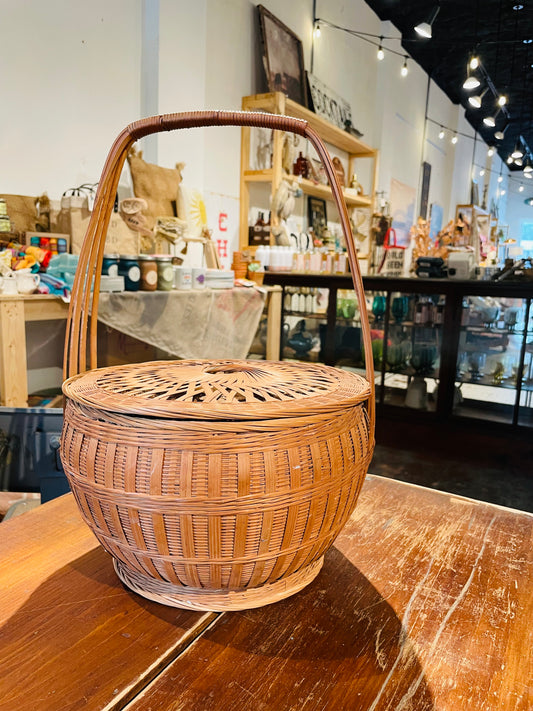 Woven Basket with Lid- Vintage