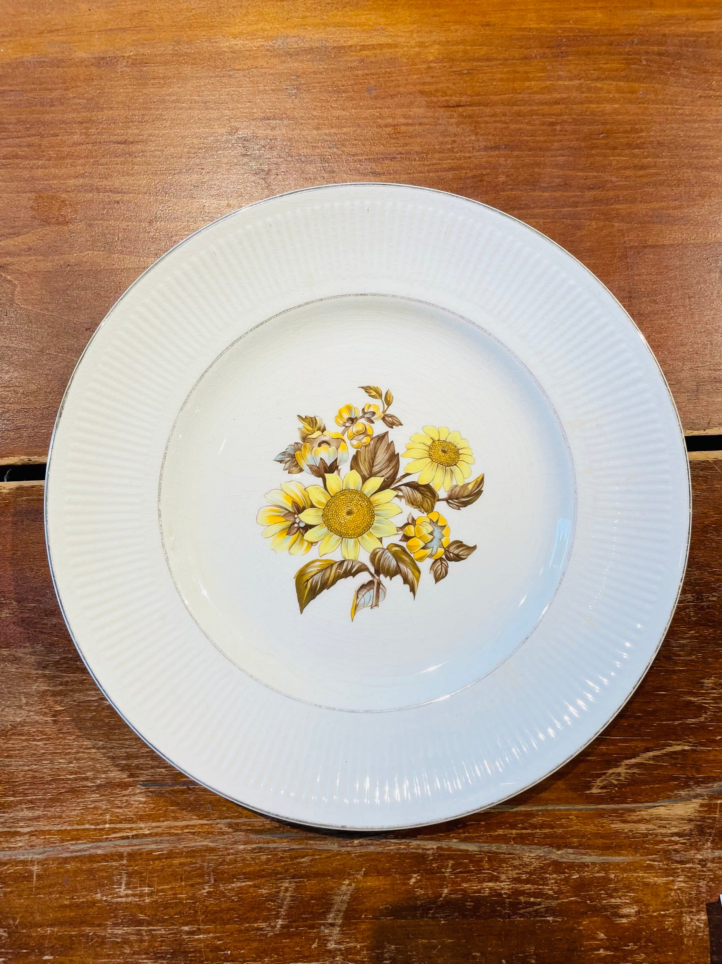 Sunflower plate- Vintage