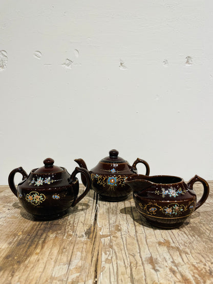 Brown Tea Pots- Vintage